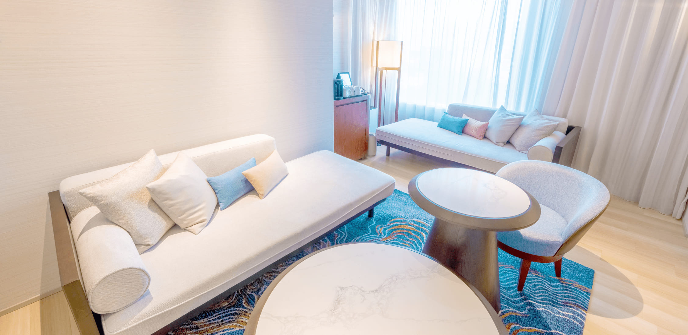 プレミアムスイート 室内