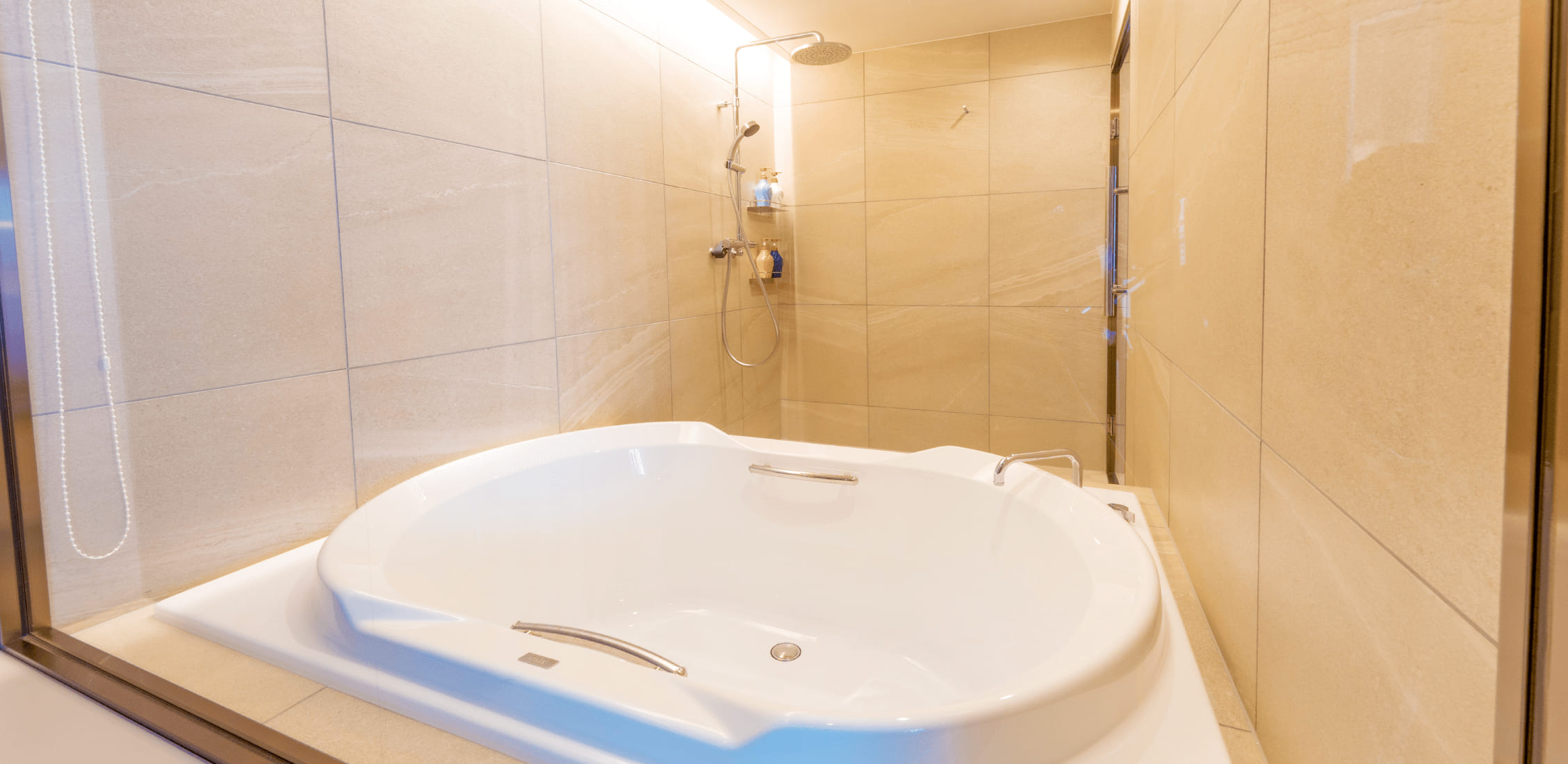 プレミアムスイート 室内