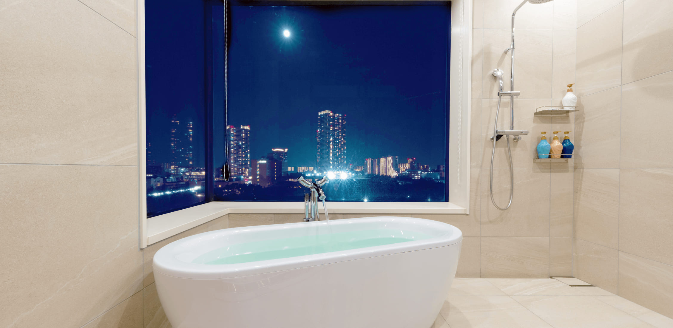 セミスイートダブル 室内