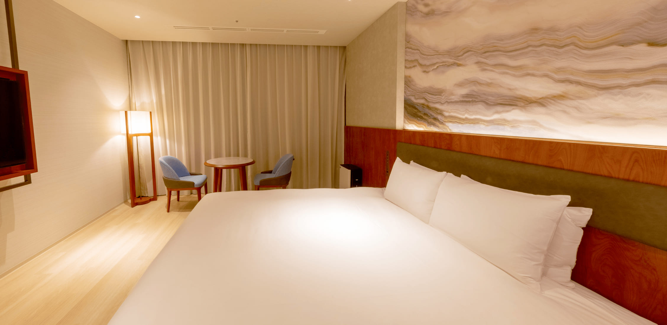 スーペリアダブル 室内