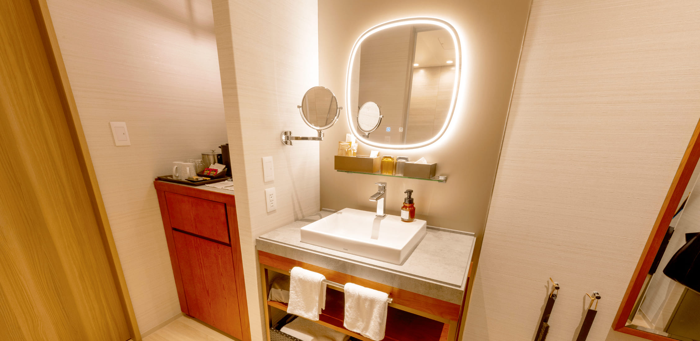 スーペリアダブル 室内