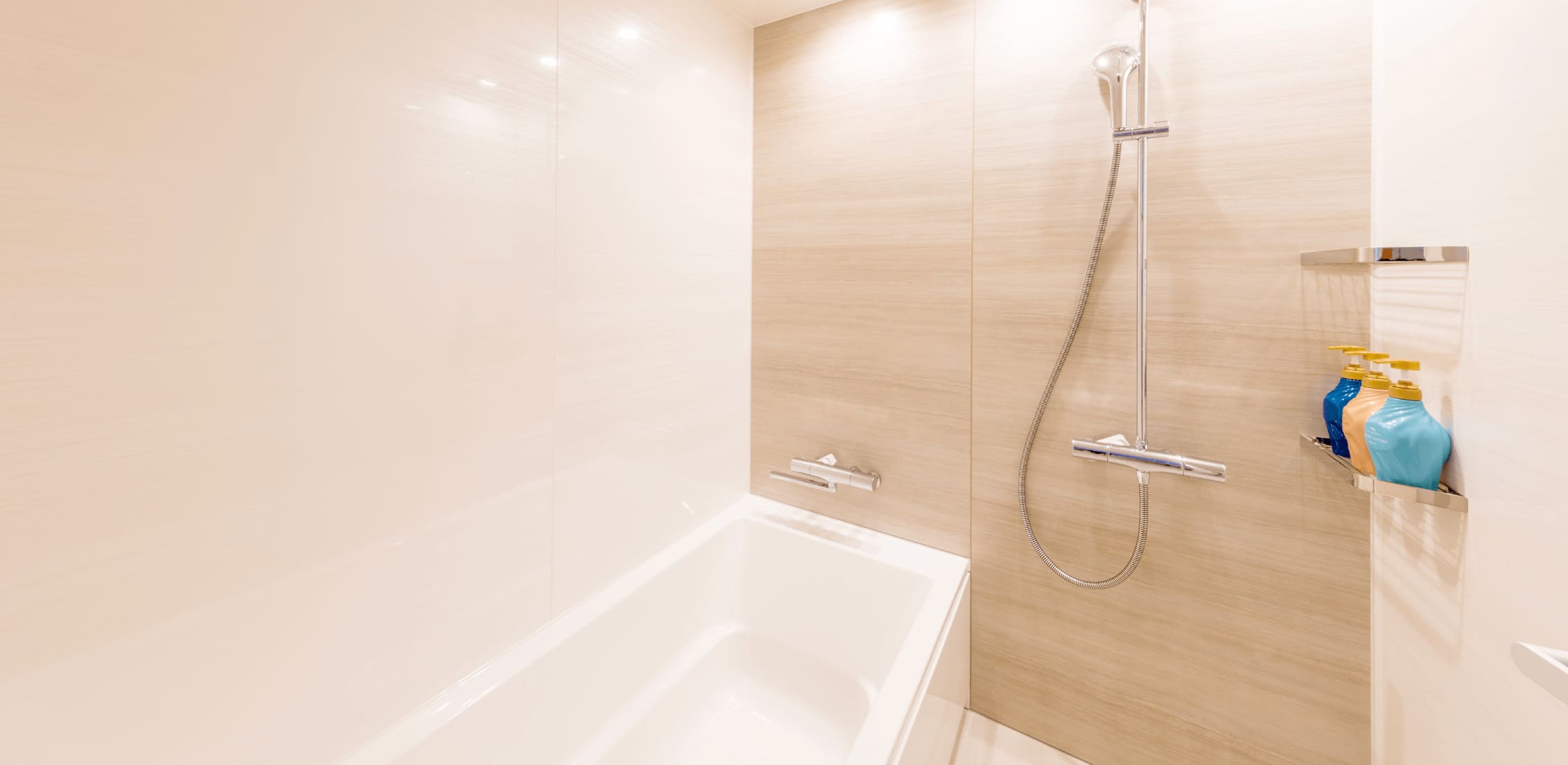 デラックスツイン 室内