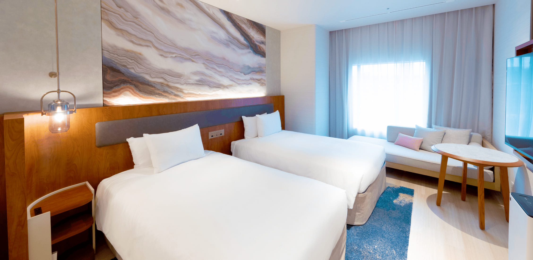 ラグジュアリーツイン Type-B 室内