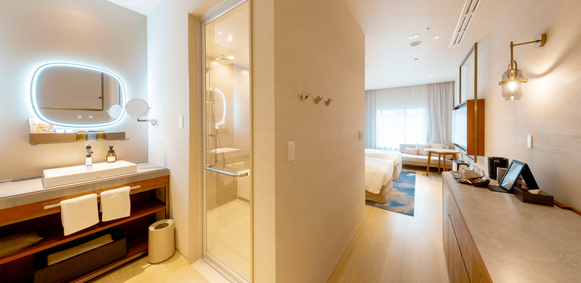 ラグジュアリーツイン Type-B 室内