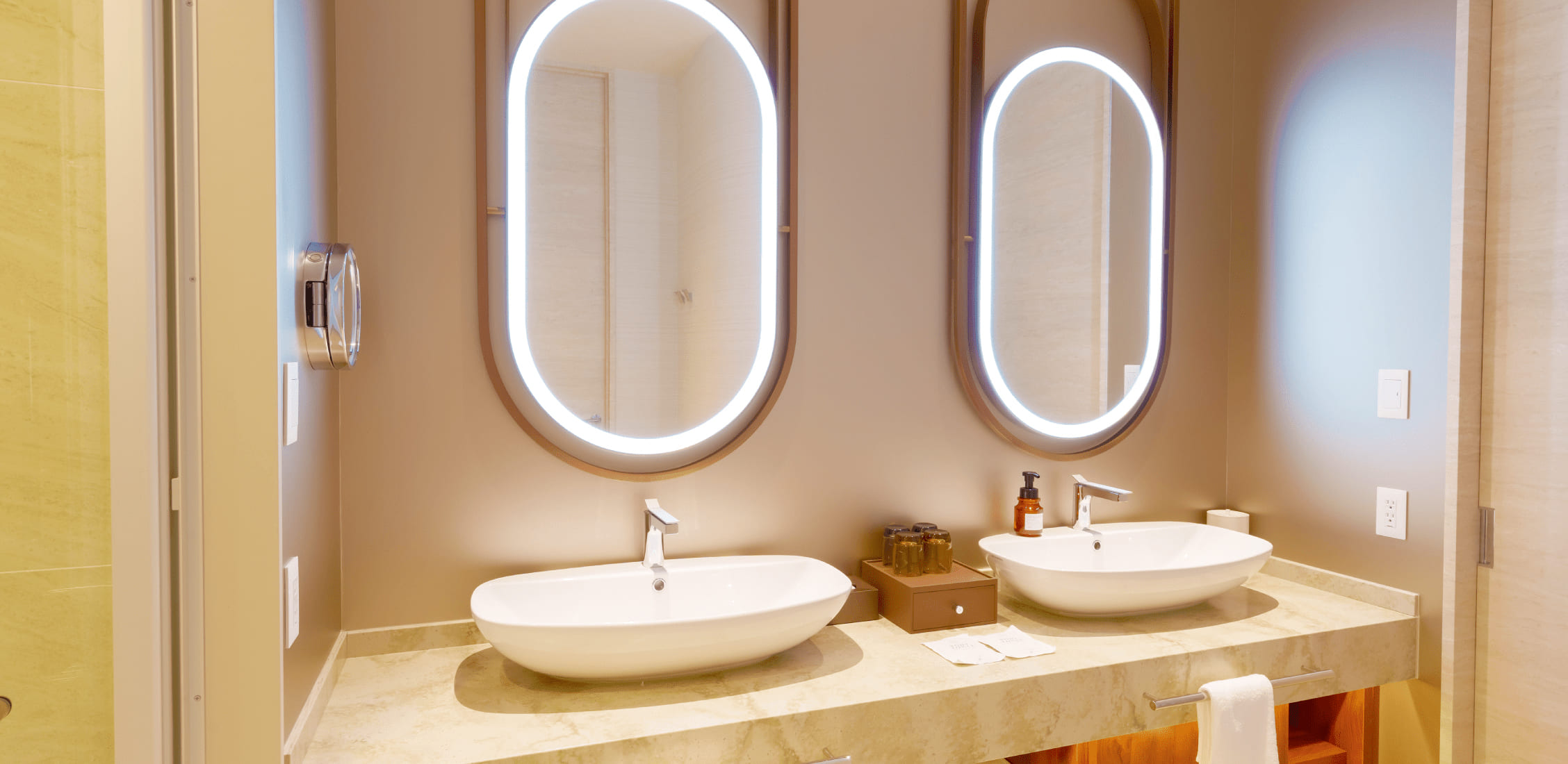 スイートダブル 室内